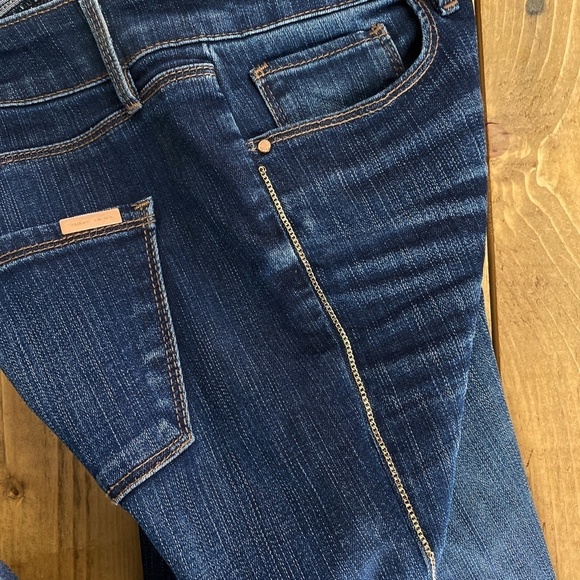 White House Black Market Jeans with Gold trim Skinny Sz 2 - Picture 6 of 8